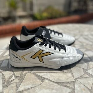 Kelme Indoor Futsal Shoes - White and Gold